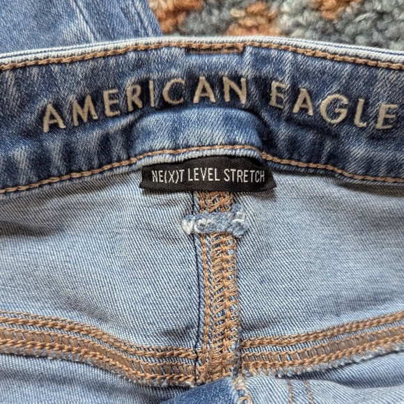 American Eagle AE Next Level Super High-Waisted Flare Jean Size 8 - Picture 6 of 8